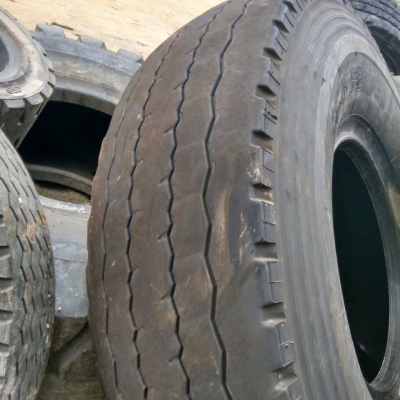 鏟車二手輪胎市場(chǎng)